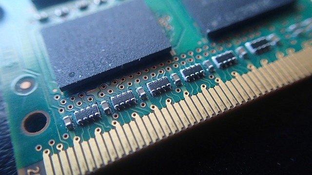 Crucialメモリ PC4-21300(DDR4-2666)レビュー!安いが問題ない!