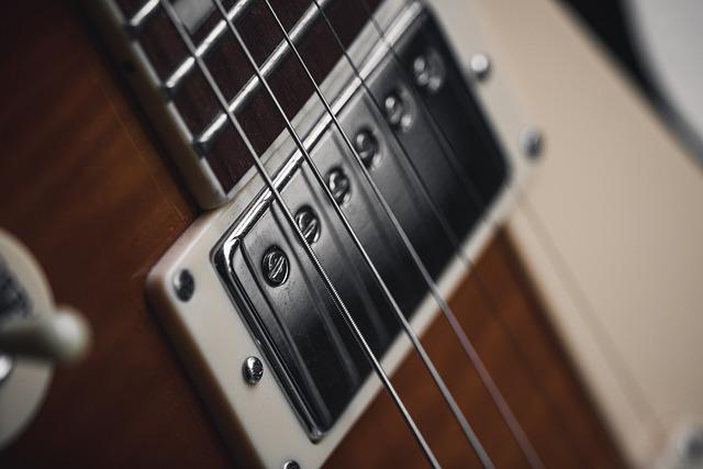 エレキギターで弾きやすいギターとは?弾きやすいギターの特徴5選!