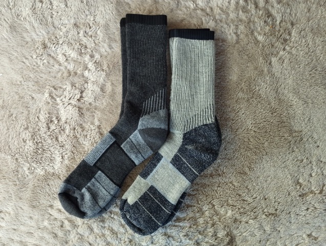 暖かいコストコのメリノウール靴下!冬の冷え性しもやけ対策に最適!